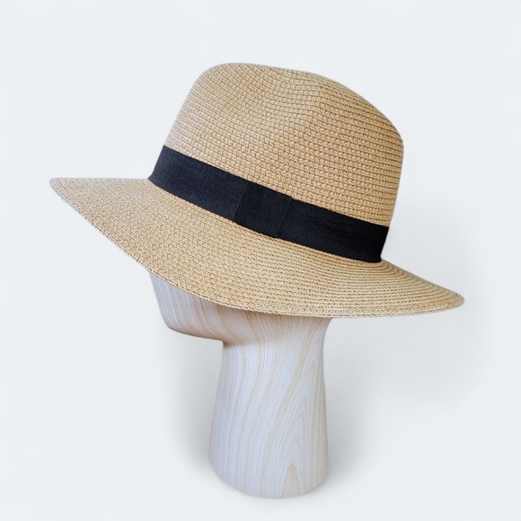 Summer Sun Hat Women's One Size Tan Fedora with Black Band Paper Straw Woven - Picture 1 of 14